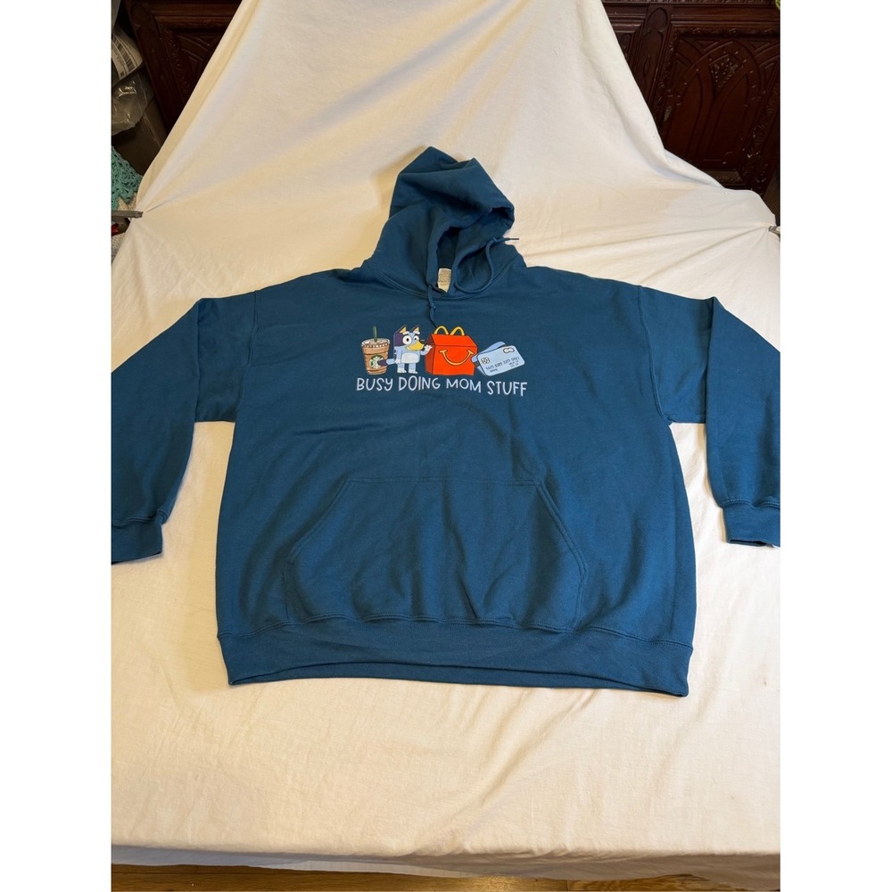 Gildan Heavy Blend Busy Doing Mom Stuff Graphic Hoodie Teal Blue XL